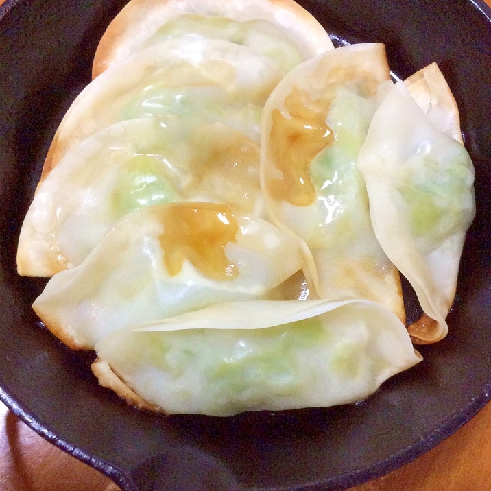 キャベツチーズ餃子焼き